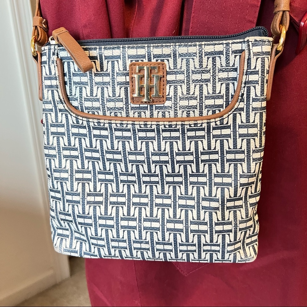 Classic TOMMY HILFIGER Navy Monogrammed Crossbody Bag